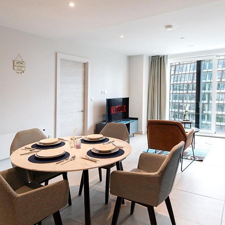 Modern 2 Bedroom City Centre Apartment W Balcony Манчестър Екстериор снимка